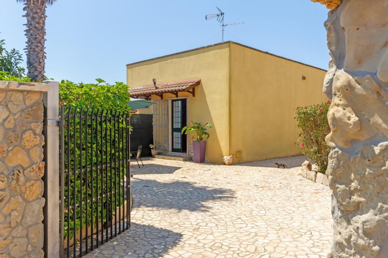 Air-Conditioned Villa In Porto Cesareo With Parking And Bicycles Exteriér fotografie